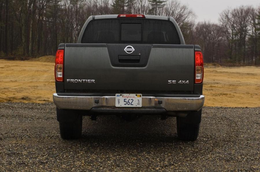  Nissan Frontier 2009 года  (фото 26 из 65)